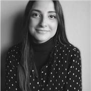 Soy una chica universitaria a la que le encantan los niños. Tengo mucha paciencia y me gusta poner empeño en lo que estoy haciendo